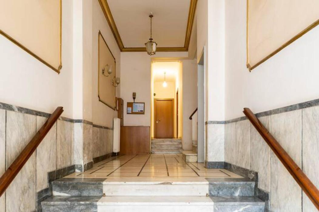 Irene'S Beauty In Koukaki Apartment Athens Luaran gambar